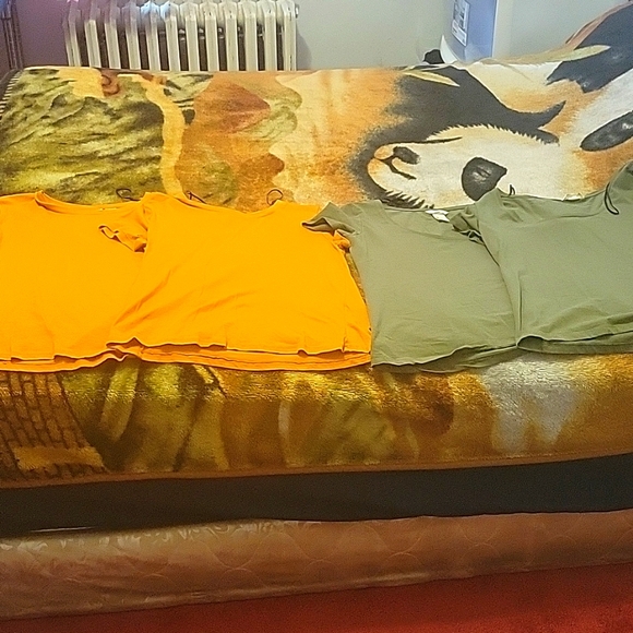 H&M Tops - H&M tshirts bundle